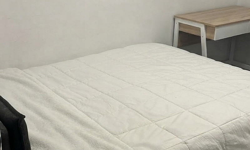 Chambre En Colocatio...
