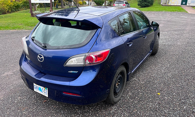 2012 Mazda 3 - 261K...