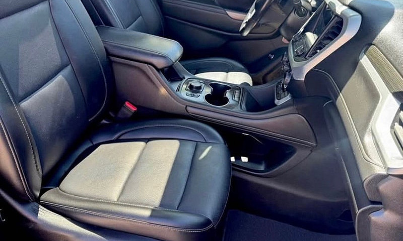 2021 Gmc Acadia Slt...