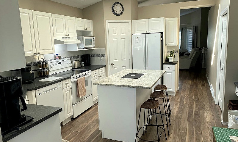 Douglas Glen Home - ...