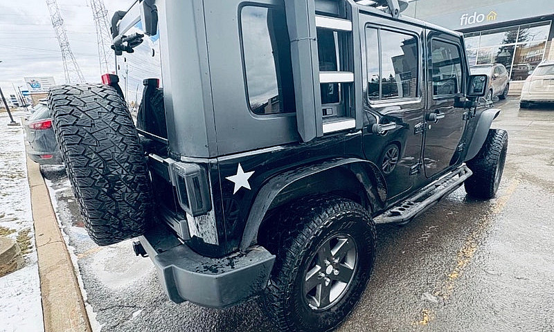 Jeep Wrangler Unlimi...