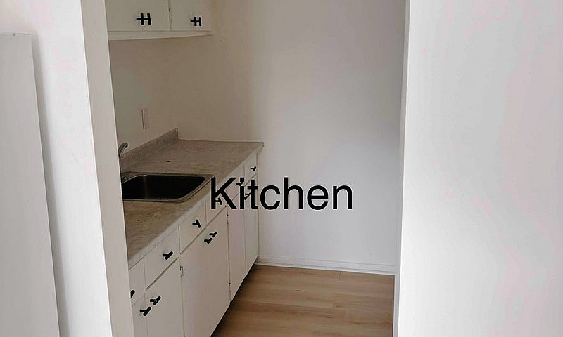 (4 & 3 Bedroom Units...