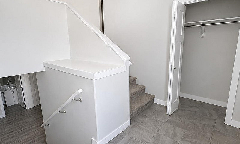 **House For Rent – S...