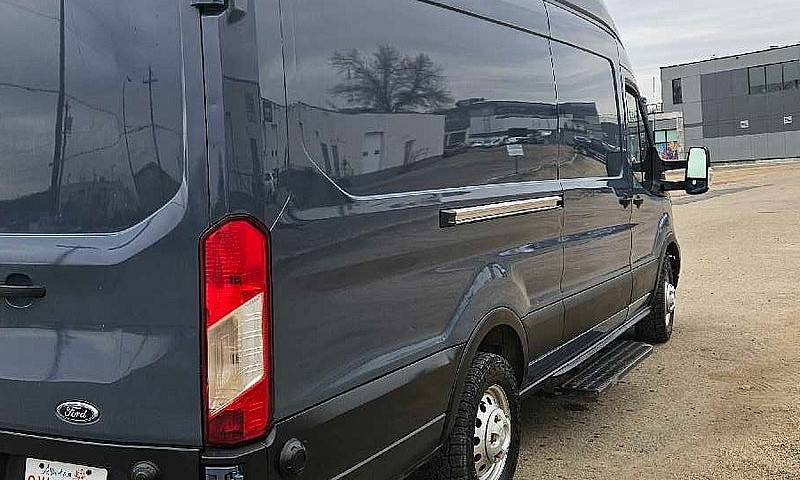 Ford Transit Awd 202...