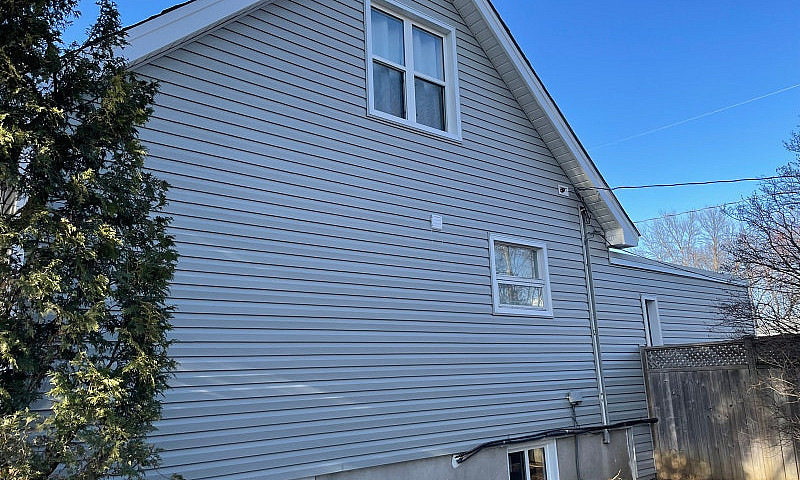3 Bed 2 Bath House F...