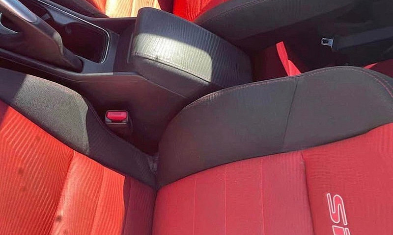 Honda Civic Si Coupe...