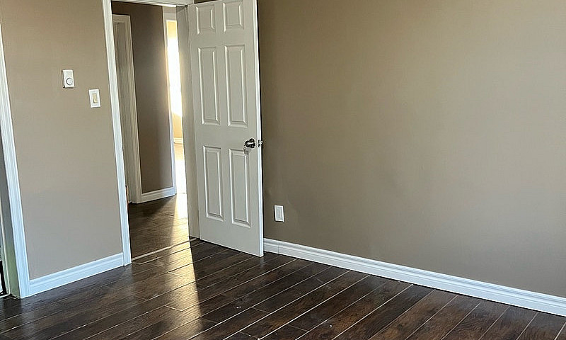 Room For Rent In Pre...