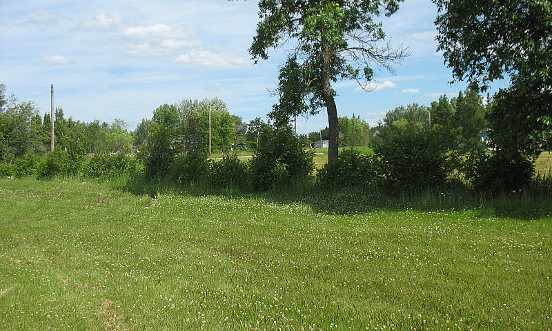 For Sale 1 Acre Lot ...