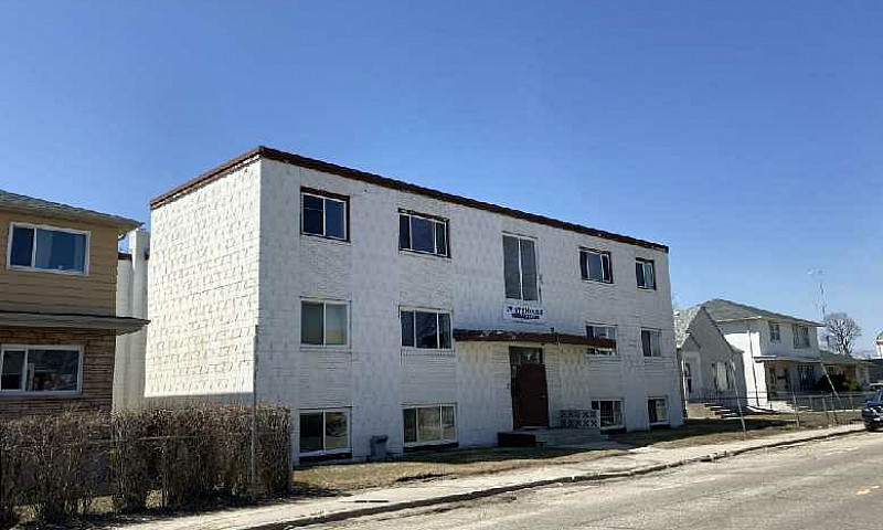 Wanted! Apartment Bu...