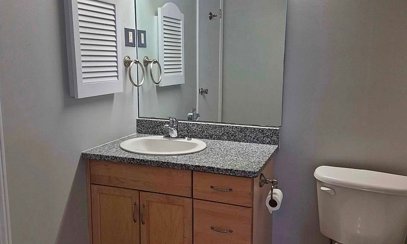 Sublet 2Bed 1.5 Bath...