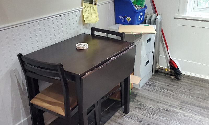 2 Bedroom 1 Bath Apa...