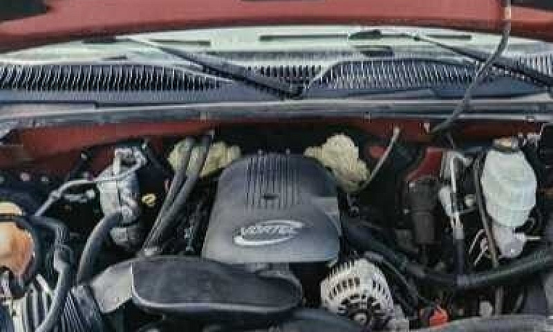 2004 Chevrolet Silve...