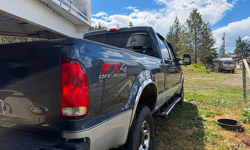 2004 Ford F-350 Supe...