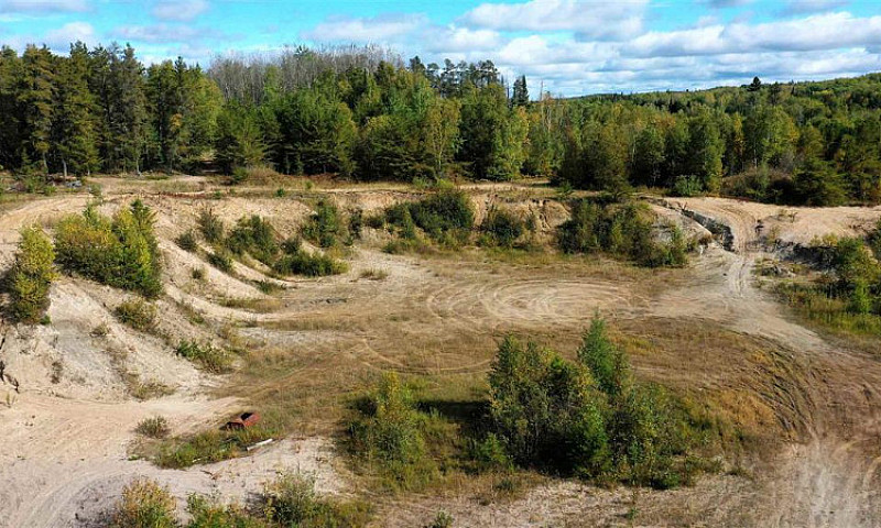 40 Acres Of Land - P...