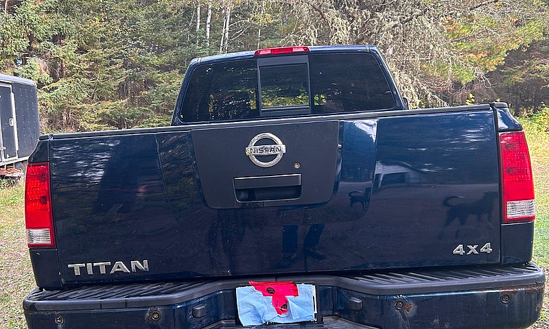 2009 Titan Pro-4X...