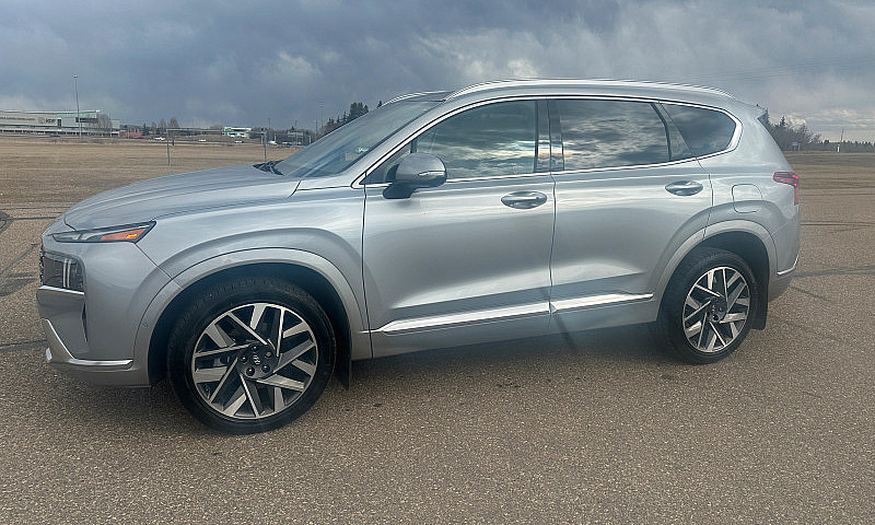 2023 Hyundai Santa F...
