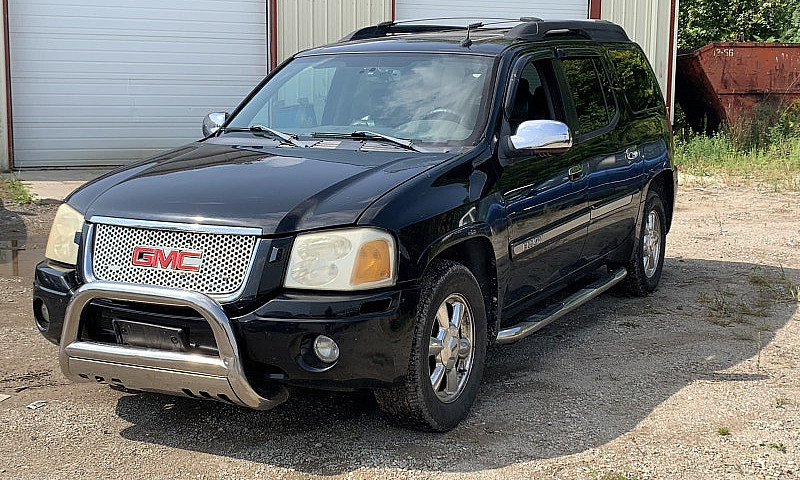 2004 Gmc Envoy...