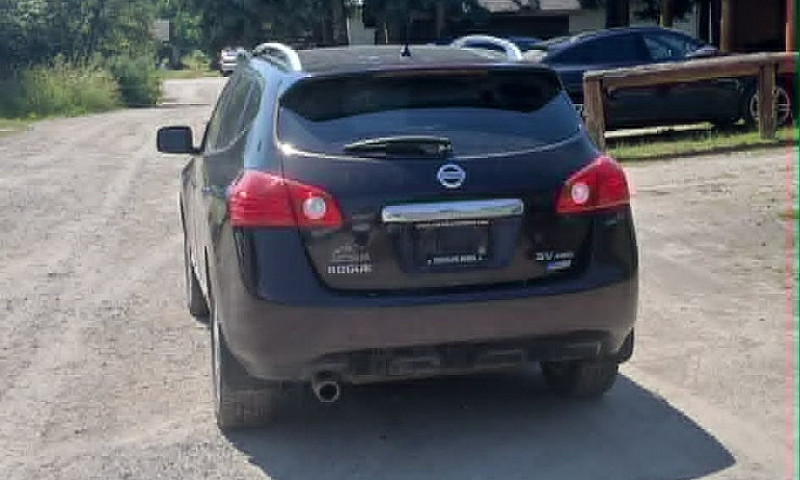 2011 Nissan Rogue Sv...