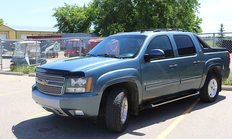 2009 Chevy Avalanche...