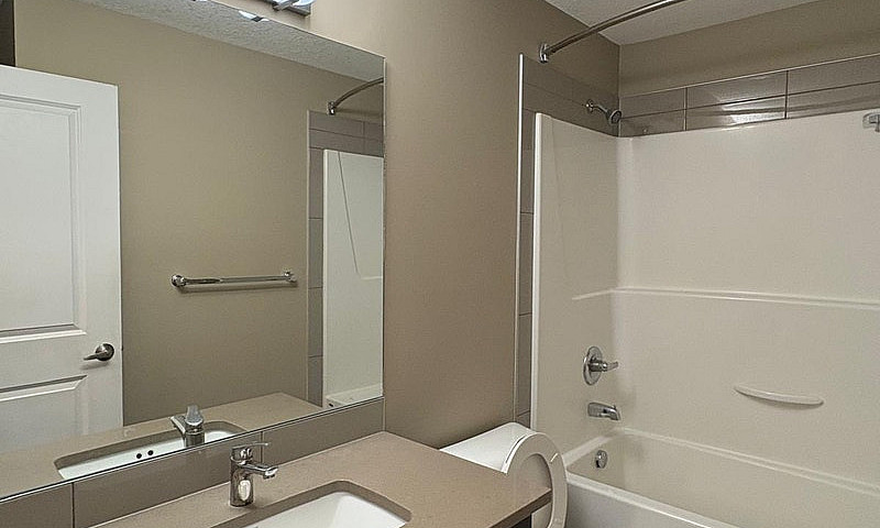 Condo For Rent In Ma...