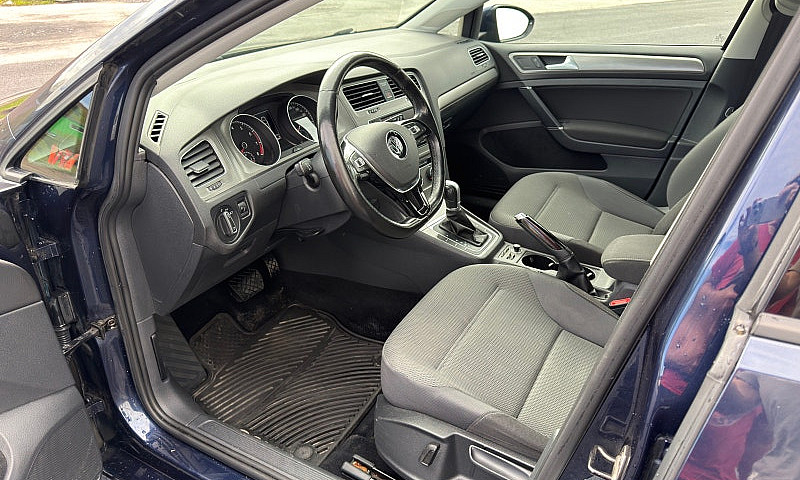 2016 Volkswagen Golf...