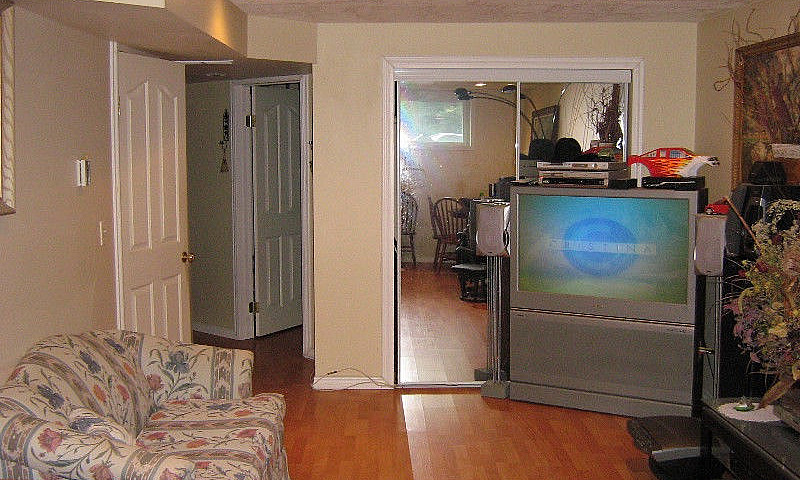 June 1St 2 Bdrm Bsmt...