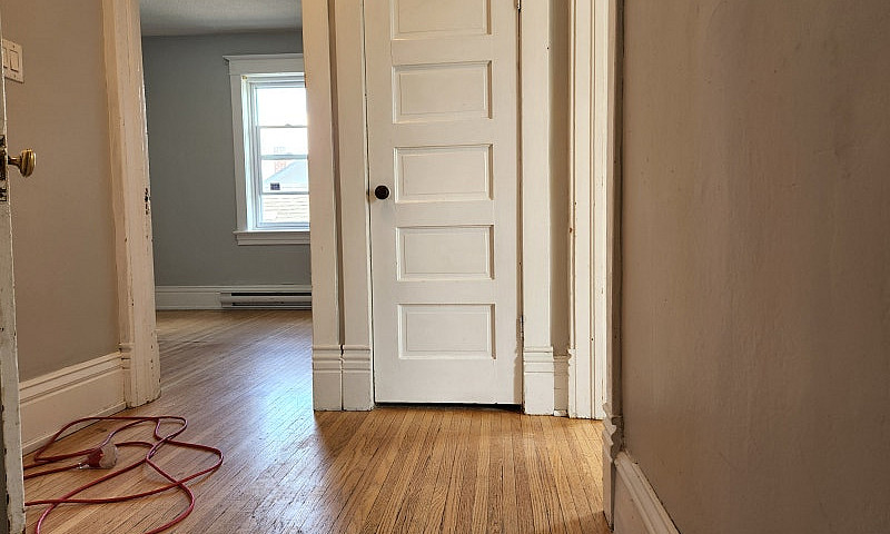 2 Br Upper Duplex In...