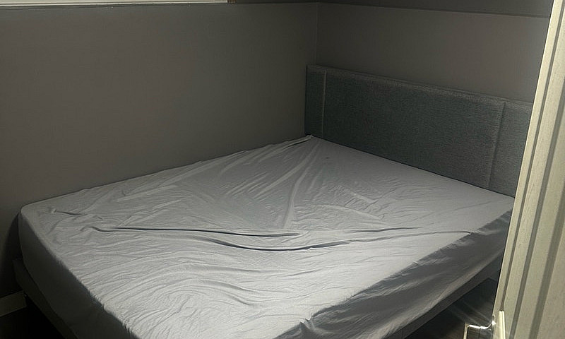 Private Room Next Do...