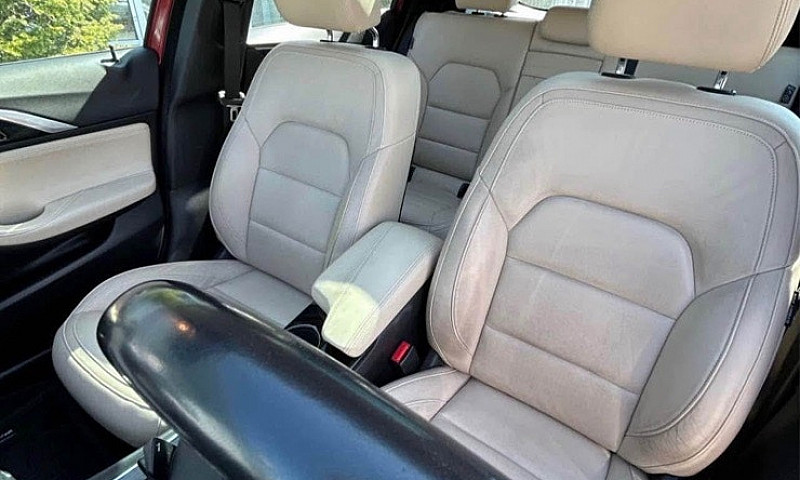 Infiniti Qx30 ...