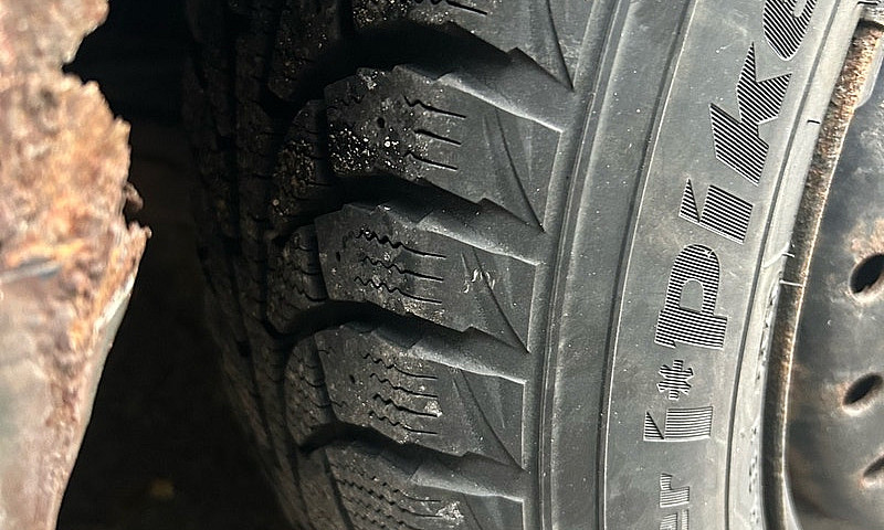 Winter Tire With Rea...