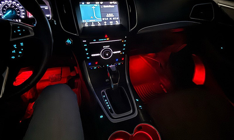 2016 Ford Edge Titan...