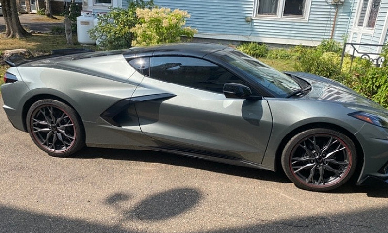 2024 C8 2Lt Corvette...