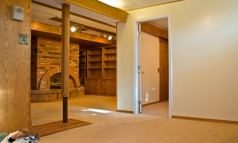2 Bdrm Suite - 4 Blo...