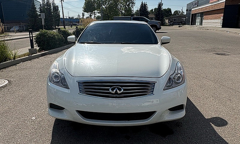 2008 Infiniti G37S...