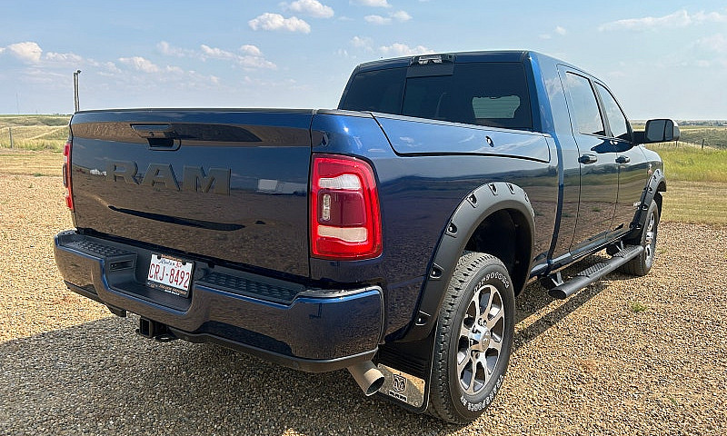 2022 Ram 3500 Megaca...