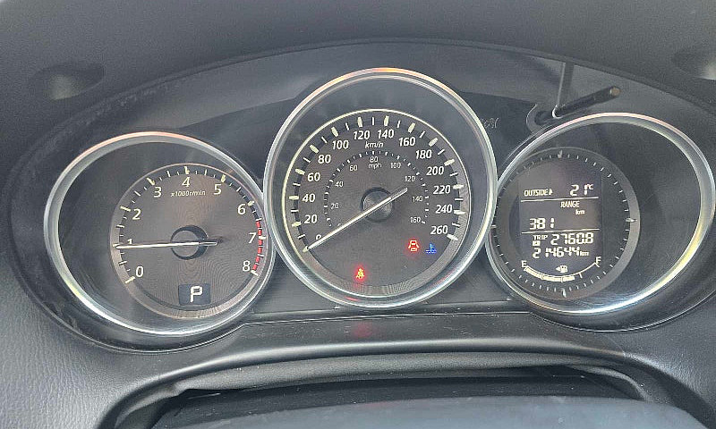 Mazda Cx-5...