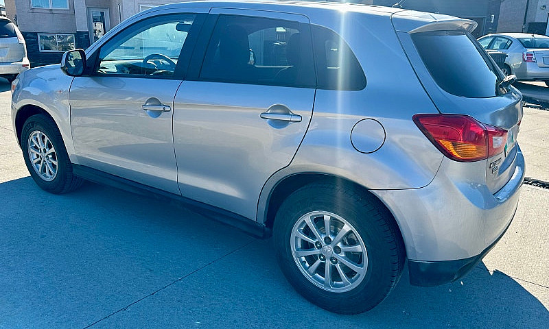 2013 Mitsubishi Rvr ...