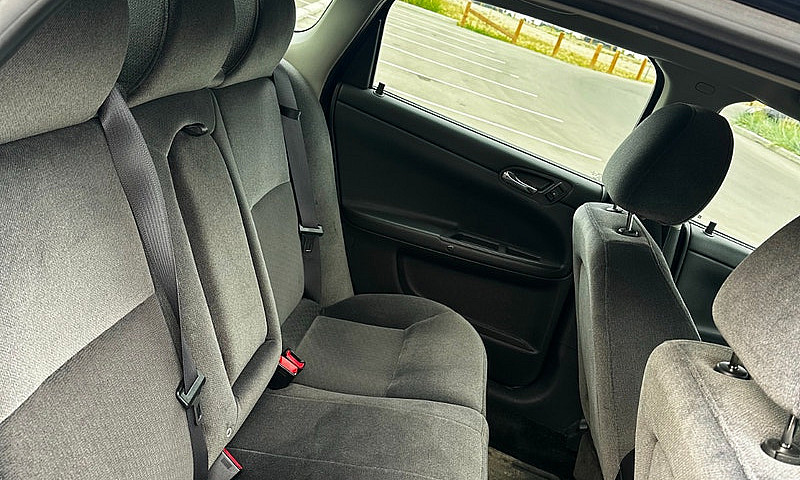 2011 Chevrolet Impal...