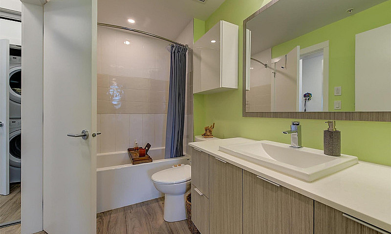 Two Bedroom, Top Flo...