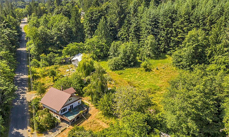 49.5 Acres Available...