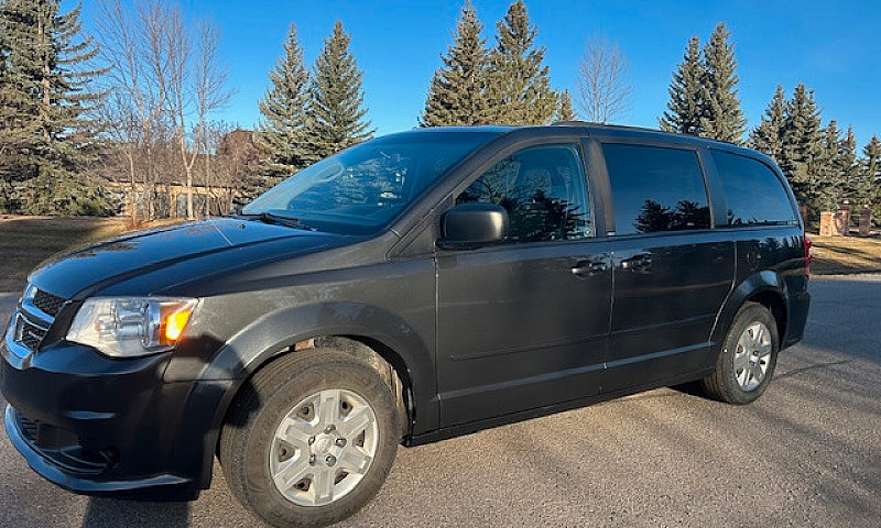 2012 Dodge Grand Car...