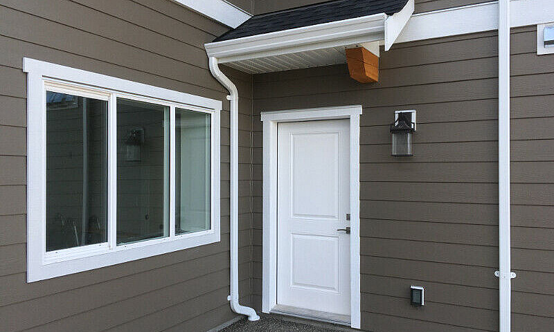 Avail Sept 1 - 1Bdrm...