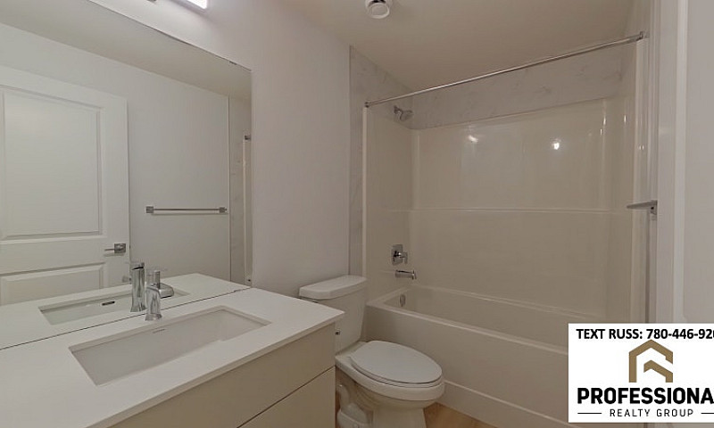 Brand New  1 Bed / 1...