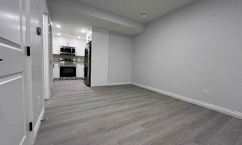 Brand New 2 Bed 1 Ba...