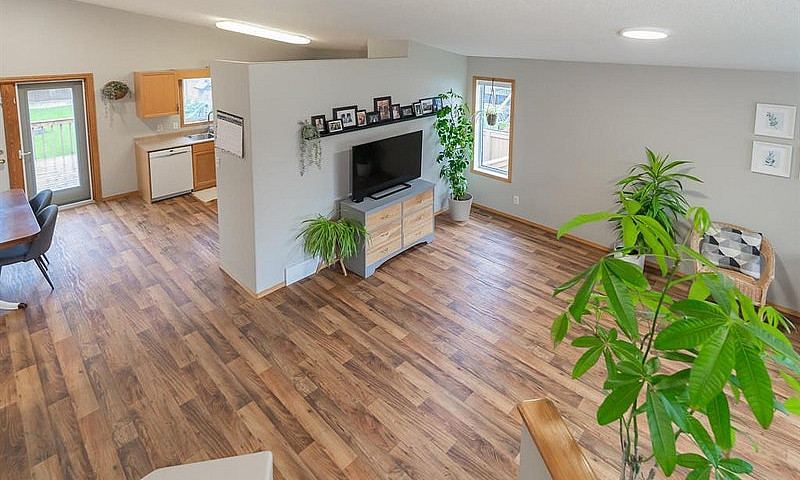 4 Bedroom, 3 Bathroo...