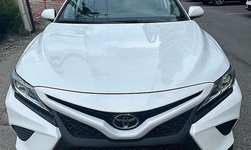 2020 Toyota Camry Se...