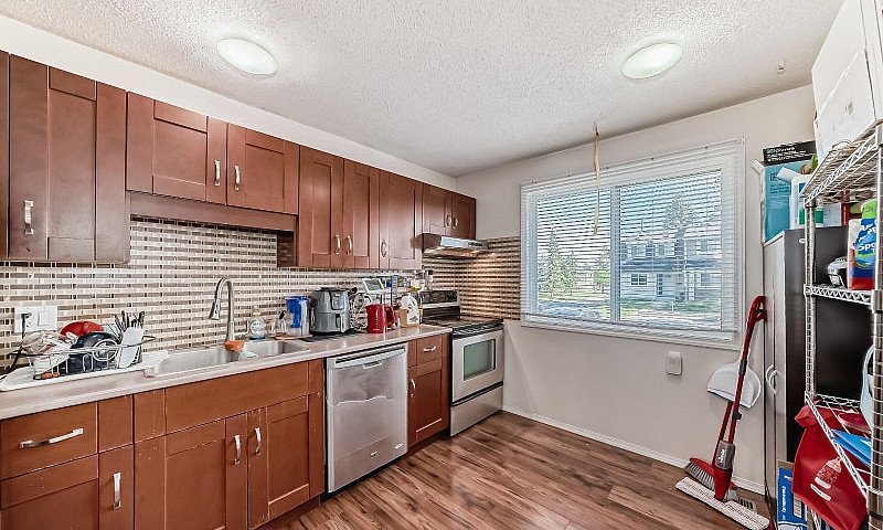 Excellent 3Bedroom 2...