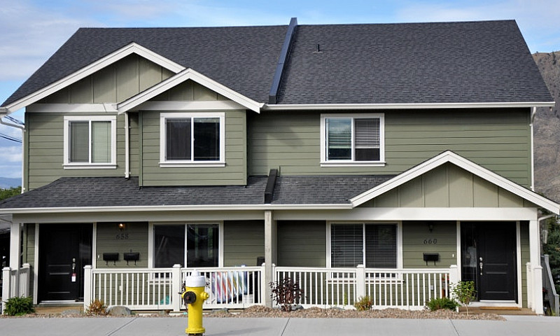 Downtown – 2 Bedroom...