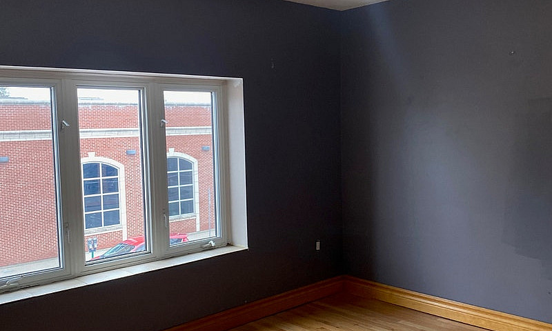 Large 3 Bedroom Apar...