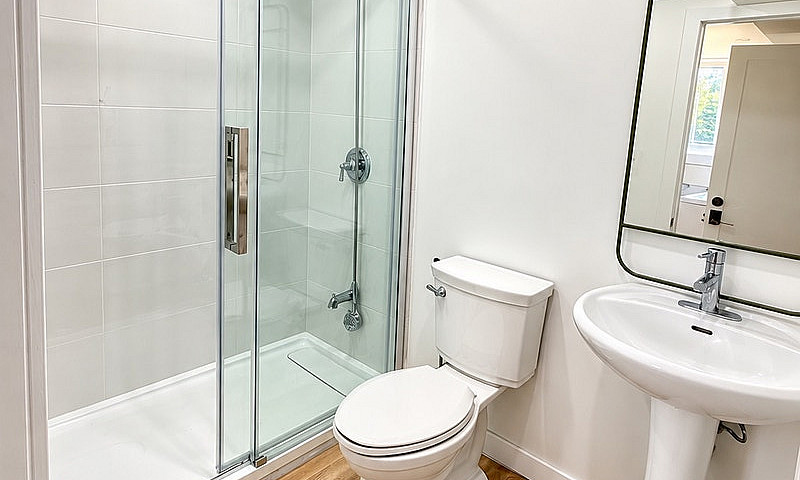 Legal 2Br Basement |...